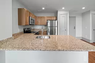 90 Grove St, Worcester, MA 01605 - Photo 7