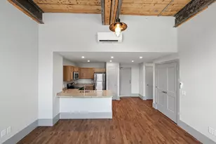 90 Grove St, Worcester, MA 01605 - Photo 5