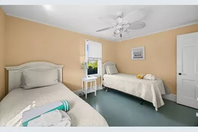 36 Hines Point Rd, Tisbury, MA 02568 - Photo 31