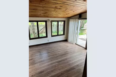 91 Pageotte St, Acushnet, MA 02743 - Photo 11