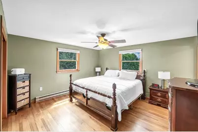 17 Breton Ln, Holyoke, MA 01040 - Photo 21