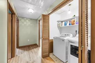 17 Breton Ln, Holyoke, MA 01040 - Photo 17
