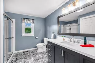 17 Breton Ln, Holyoke, MA 01040 - Photo 19