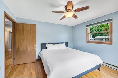 17 Breton Ln, Holyoke, MA 01040 - Photo 27