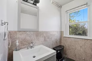 31 Lexington Rd, Shrewsbury, MA 01545 - Photo 17