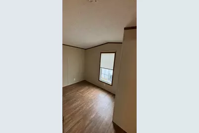 557 Southwest Cutoff #14, Worcester, MA 01607 - Photo 3