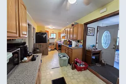 40 Upper Gore Rd, Webster, MA 01570 - Photo 9