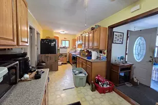 40 Upper Gore Rd, Webster, MA 01570 - Photo 9