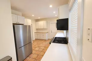 70 Putnam St, Watertown, MA 02472 - Photo 9