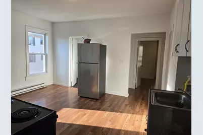 205 Millbury St #3-F, Worcester, MA 01610 - Photo 3