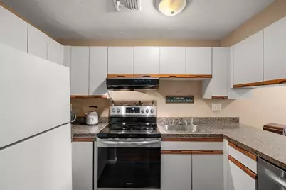 280 Village St #D2, Medway, MA 02053 - Photo 3