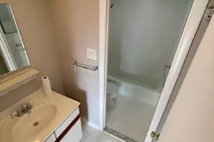 10 Roberts St, Somerville, MA 02145 - Photo 11
