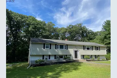 128 Cheryl Lane #1R, Holliston, MA 01746 - Photo 1