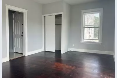 32 Holten St #2R, Danvers, MA 01923 - Photo 3