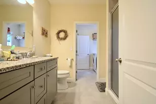 18 Tea Party Cir, Holden, MA 01520 - Photo 17