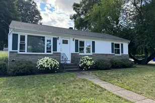 7 Gardner Ave, Attleboro, MA 02703 - Photo 1