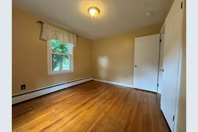 7 Gardner Ave, Attleboro, MA 02703 - Photo 15