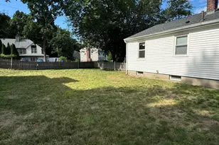 7 Gardner Ave, Attleboro, MA 02703 - Photo 25