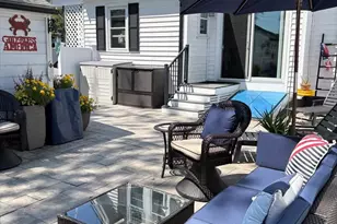 26 Monatiquot St, Weymouth, MA 02191 - Photo 3