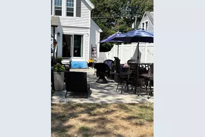 26 Monatiquot St, Weymouth, MA 02191 - Photo 5