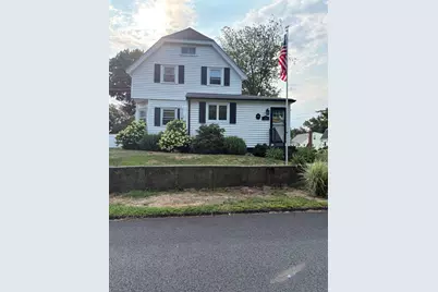 26 Monatiquot St, Weymouth, MA 02191 - Photo 1