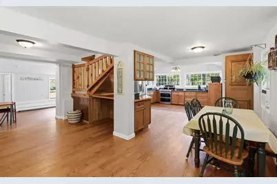 227 New St, Rehoboth, MA 02769 - Photo 7