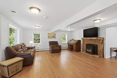 227 New St, Rehoboth, MA 02769 - Photo 5