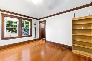 99 Thorndike St, Arlington, MA 02474 - Photo 3