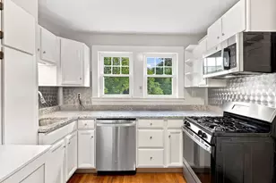 99 Thorndike St, Arlington, MA 02474 - Photo 7