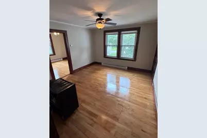 8 Harding St #B, Grafton, MA 01560 - Photo 5