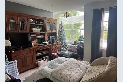 609 Detroit St, Fall River, MA 02721 - Photo 9