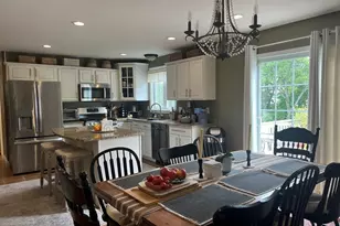 609 Detroit St, Fall River, MA 02721 - Photo 3