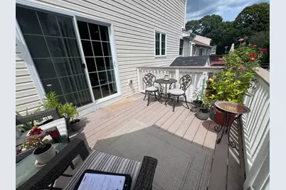 609 Detroit St, Fall River, MA 02721 - Photo 15