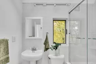 47 Cogswell Ave, Cambridge, MA 02140 - Photo 11