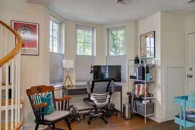 4040 Washington St #1, Boston, MA 02131 - Photo 9