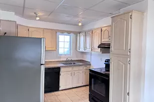 97 Sylvan St, Danvers, MA 01923 - Photo 9
