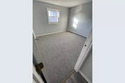 124 Ash, Fall River, MA 02724 - Photo 7