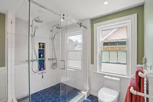 3 Woburn St, Medford, MA 02155 - Photo 27