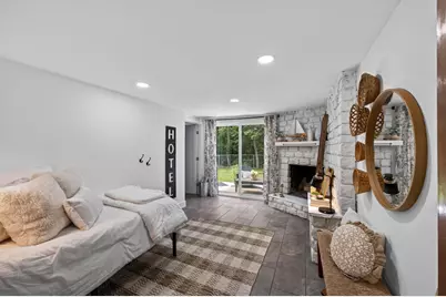 125 Alpha St, Dartmouth, MA 02747 - Photo 7