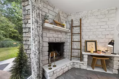 125 Alpha St, Dartmouth, MA 02747 - Photo 5
