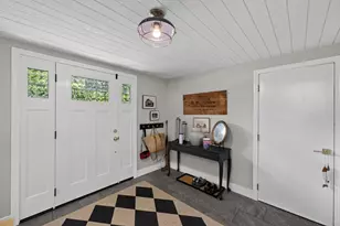 125 Alpha St, Dartmouth, MA 02747 - Photo 3