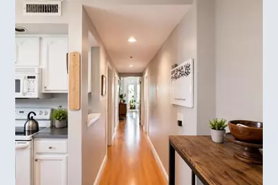 16 Cross Street East #2, Somerville, MA 01245 - Photo 5