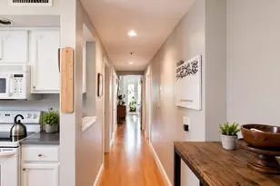 16 Cross St E, Somerville, MA 01245 - Photo 5