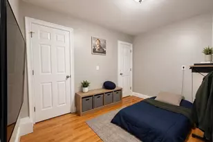 16 Cross St E, Somerville, MA 01245 - Photo 9