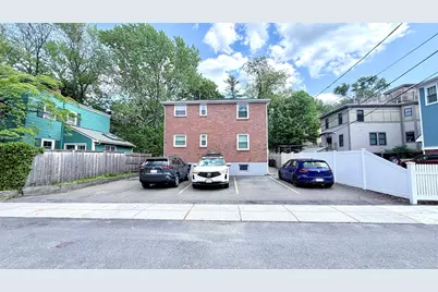 8 Kenwood St #4, Cambridge, MA 02141 - Photo 11