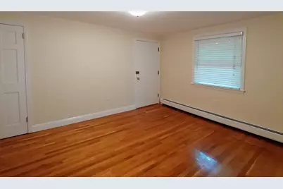 8 Kenwood St #4, Cambridge, MA 02141 - Photo 9