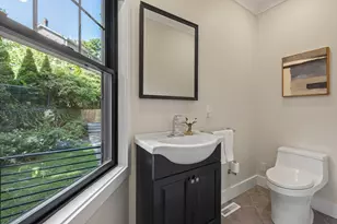 579 Centre St, Newton, MA 02458 - Photo 19