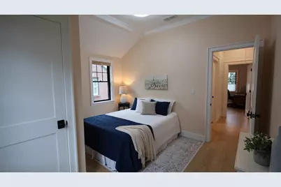 579 Centre St, Newton, MA 02458 - Photo 27