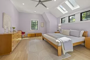 579 Centre St, Newton, MA 02458 - Photo 21
