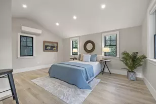 579 Centre St, Newton, MA 02458 - Photo 23